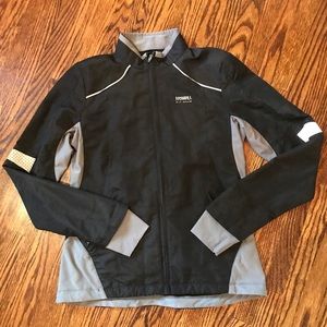 Lightly used black jacket from the running room!